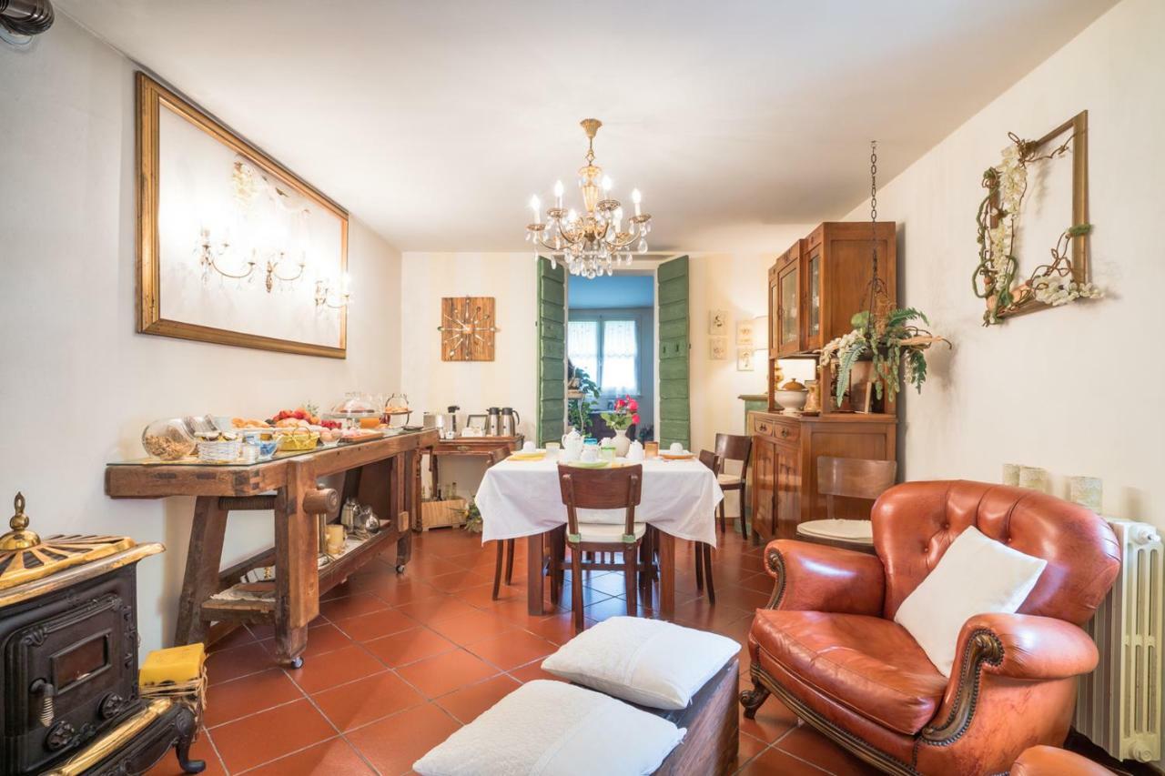 B&B Rosso Baccara Montevettolini Exterior photo