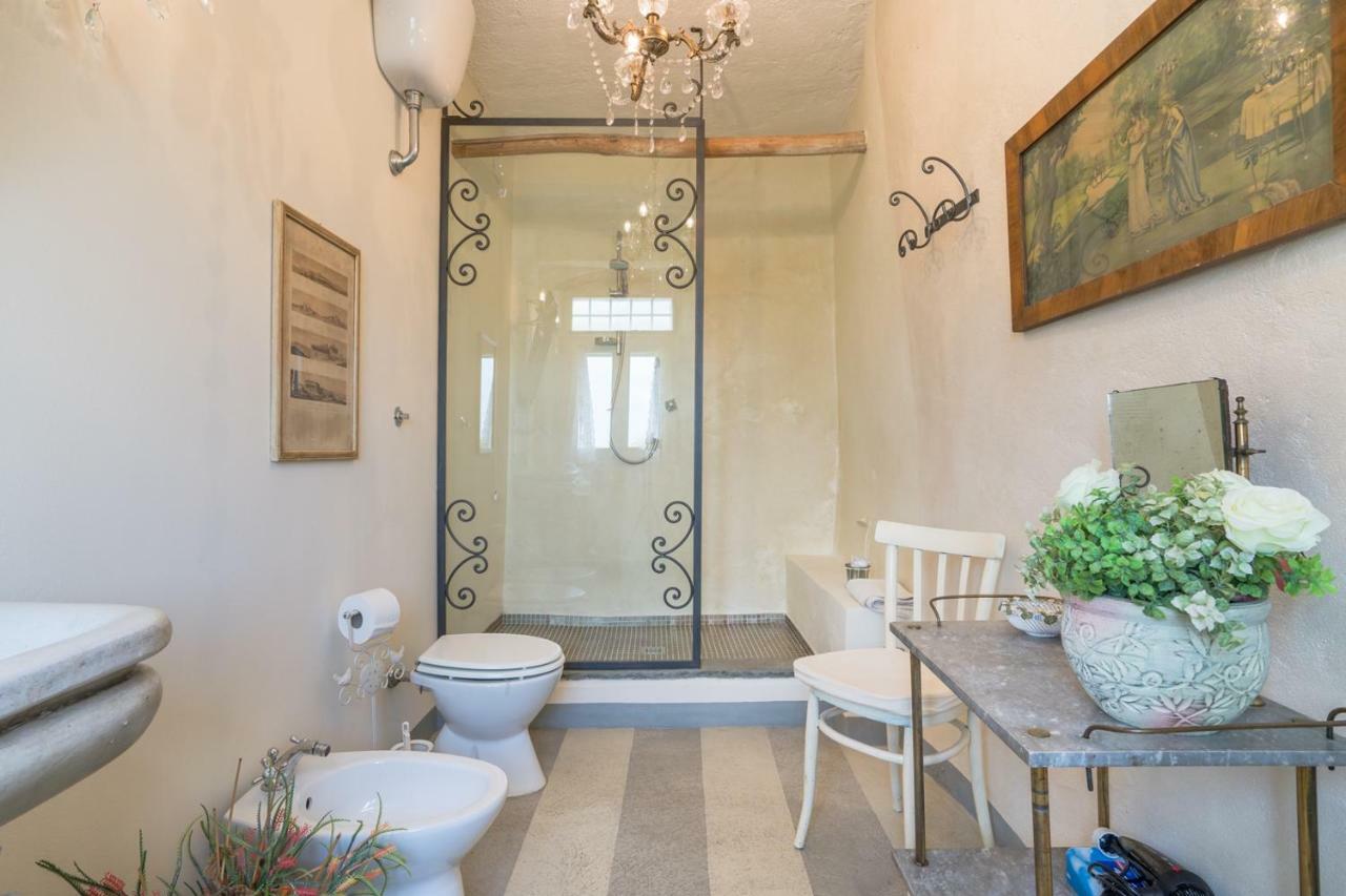 B&B Rosso Baccara Montevettolini Exterior photo