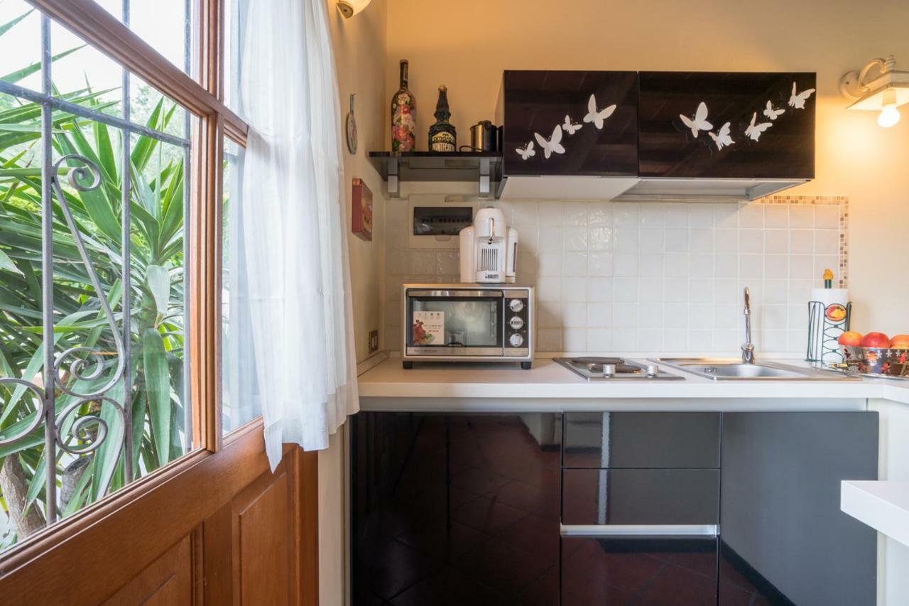 B&B Rosso Baccara Montevettolini Exterior photo